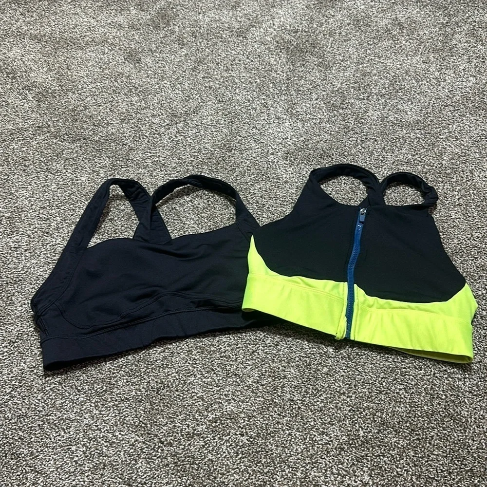 Fabletics and old navy black medium sports bras. Zipper front. Neon. Set of 2